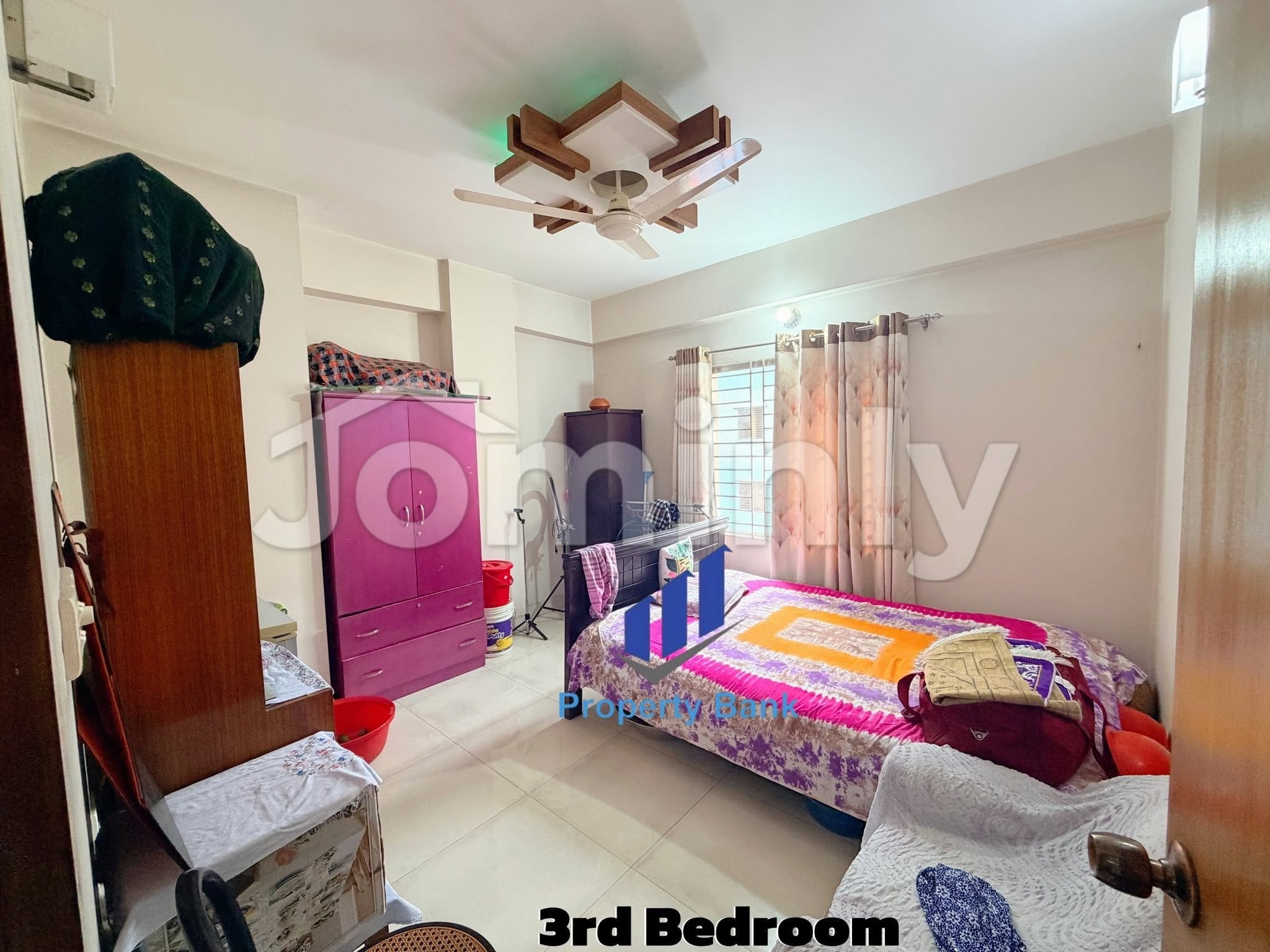 Premium 1,302 Sq. Ft. 3-Bedroom Apartment with Titas Gas for Sale in Nordda, Gulshan - 3
