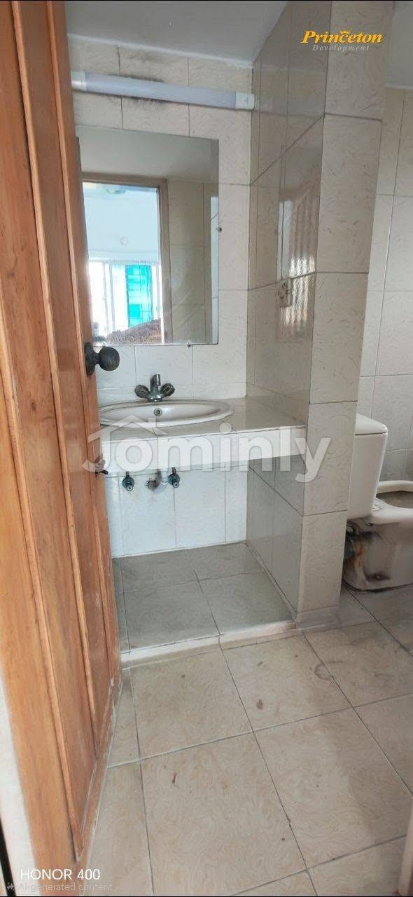 Premium 1,785 Sq. Ft. 3-Bedroom Apartment with Titas Gas for Sale in Dhanmondi Road-6 - 4