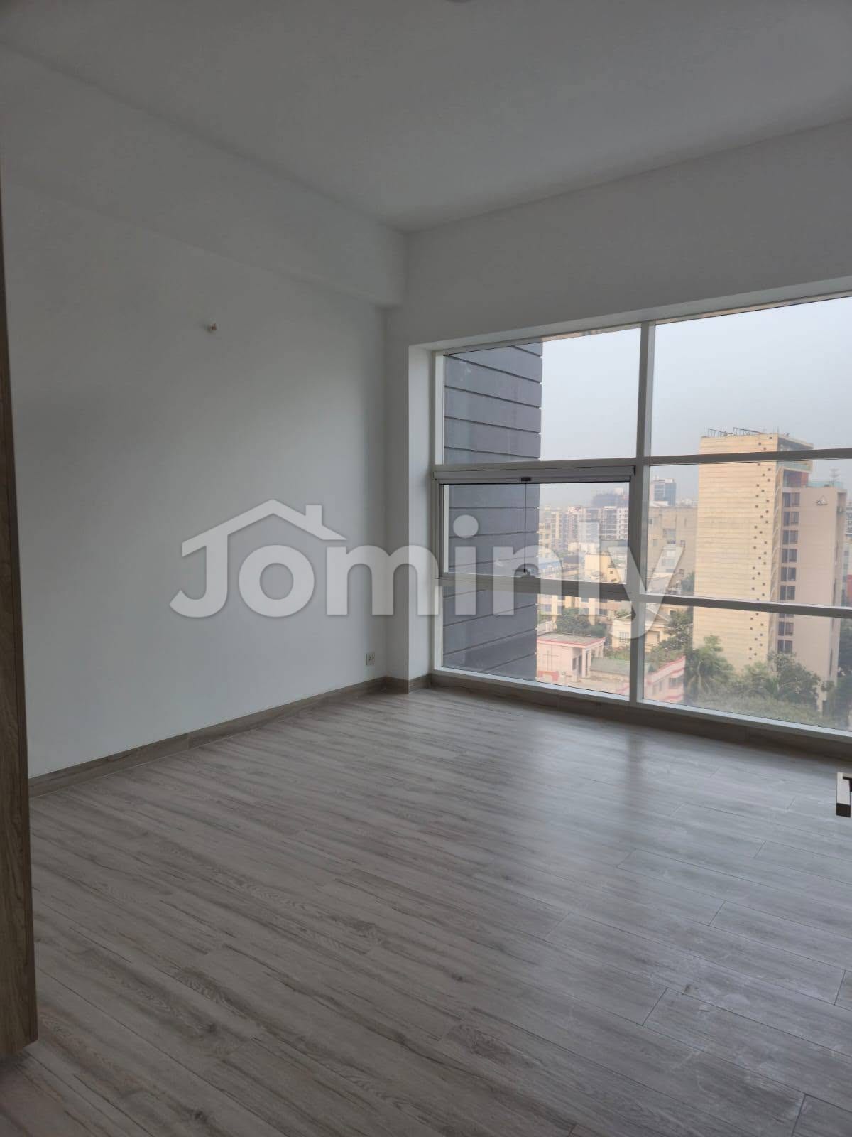 8th Floor 3550 SQFT Brand New Luxury 4-Bedroom Apartment with Pool & Gym for Rent at Gulshan 2 - 2