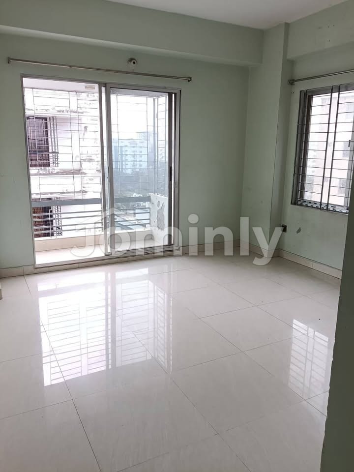 Affordable 1,228 Sq. Ft. 3-Bedroom Apartment for Sale at Dhanmondi Shankar, Dhaka - 4