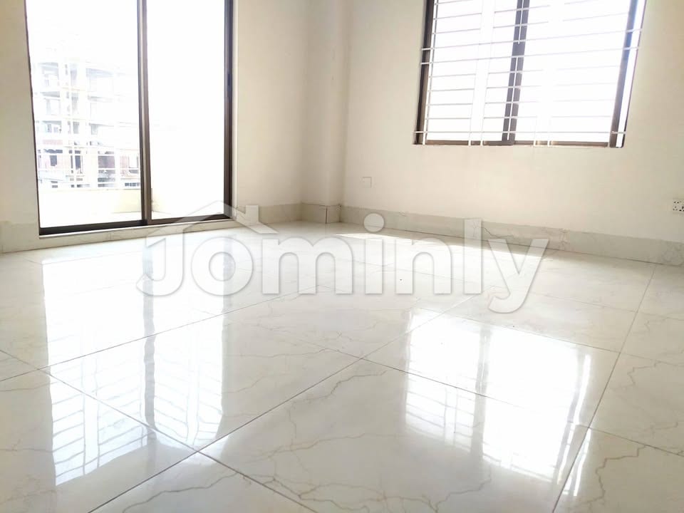 Well-Maintained 1,550 Sq. Ft. 3-Bedroom Apartment for Sale in Bashundhara R/A, Block-L - 3