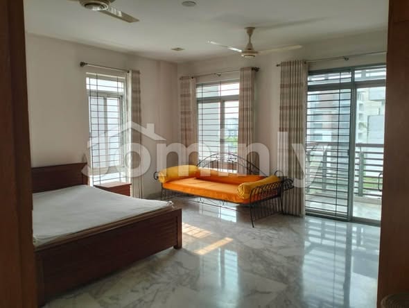 5336 SQFT Luxury Lake View Apartment for Sale | Gulshan 2 | South-West Facing | 4 Bedrooms | 2 Parking - 3