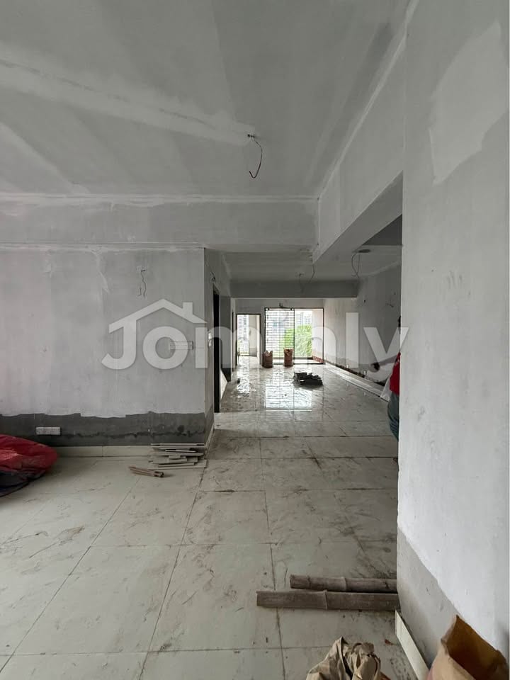 Luxury 2,320 Sq. Ft. Corner East-Facing 4-Bedroom Ongoing Apartment for Sale in Bashundhara R/A, Block K
