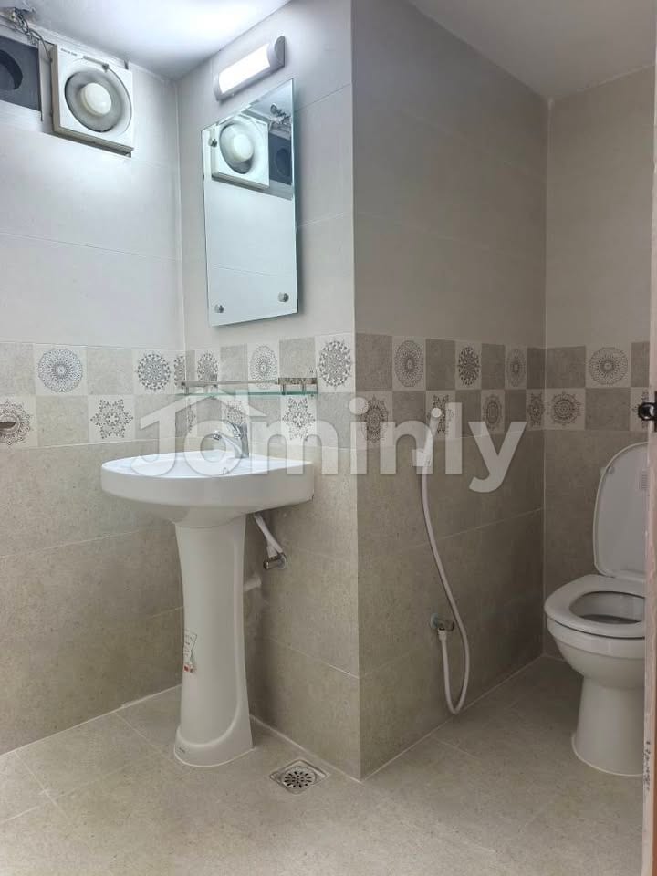 South-Facing Front-Side 1,350 Sq. Ft. Apartment with Titas Gas for Sale in Uttara Sector-03 - 5