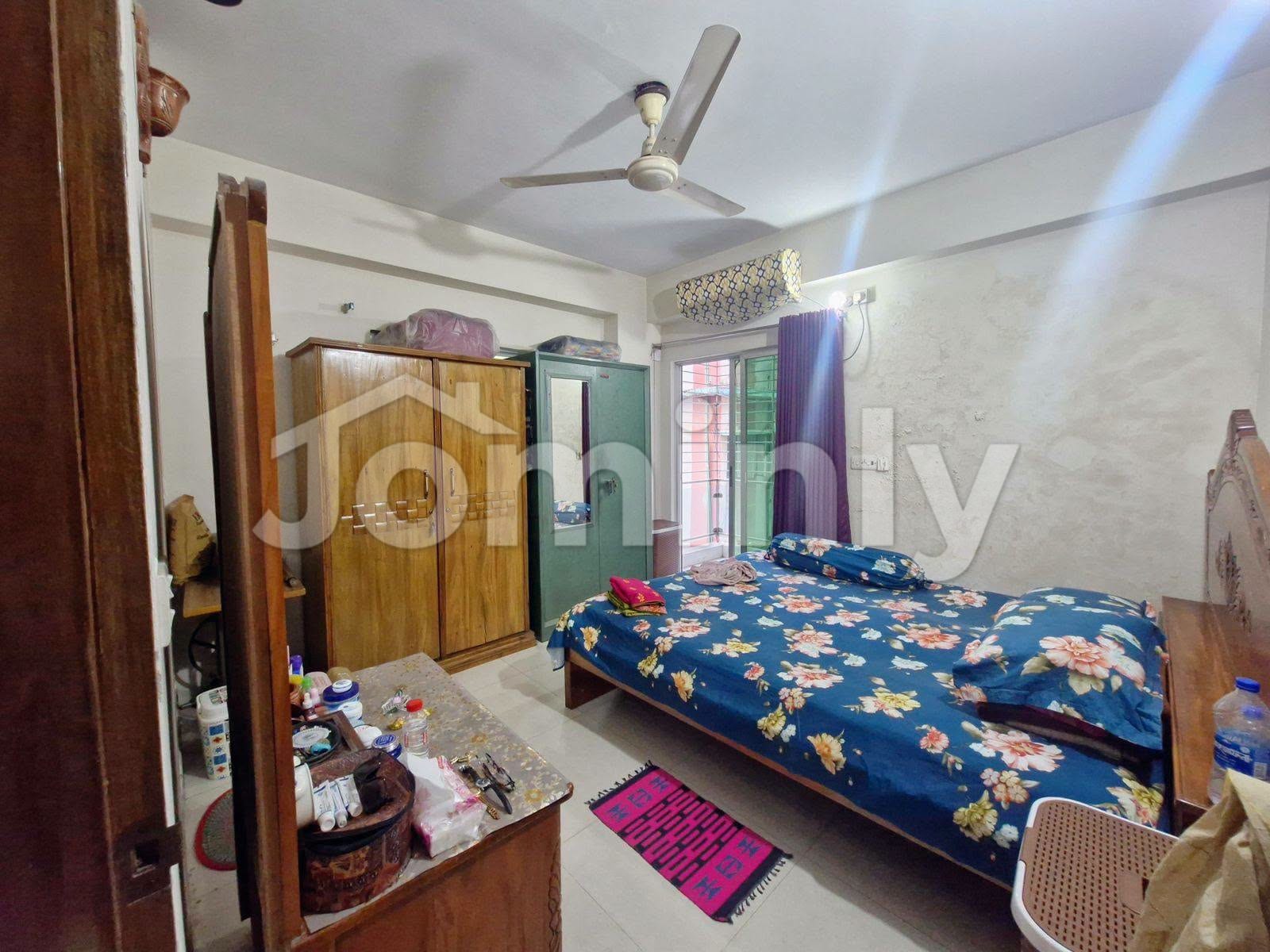 1400 SQFT South-Facing Apartment for Sale | Mohammadpur Future Town | 8th Floor (G+9 Building) | 4 Beds, 3 Baths & 3 Balconies | 2 Units Per Floor with Lift - 4