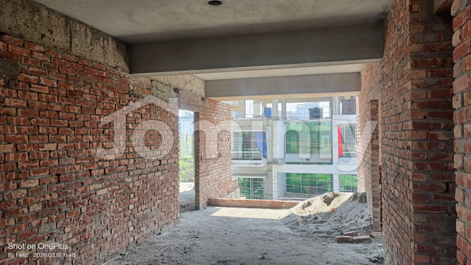 1775 SQFT Brand New South-Facing Ongoing Apartment for Sale | Block M, Bashundhara R/A | Adjacent to Bashundhara City 2 & 300 Feet Road - 2