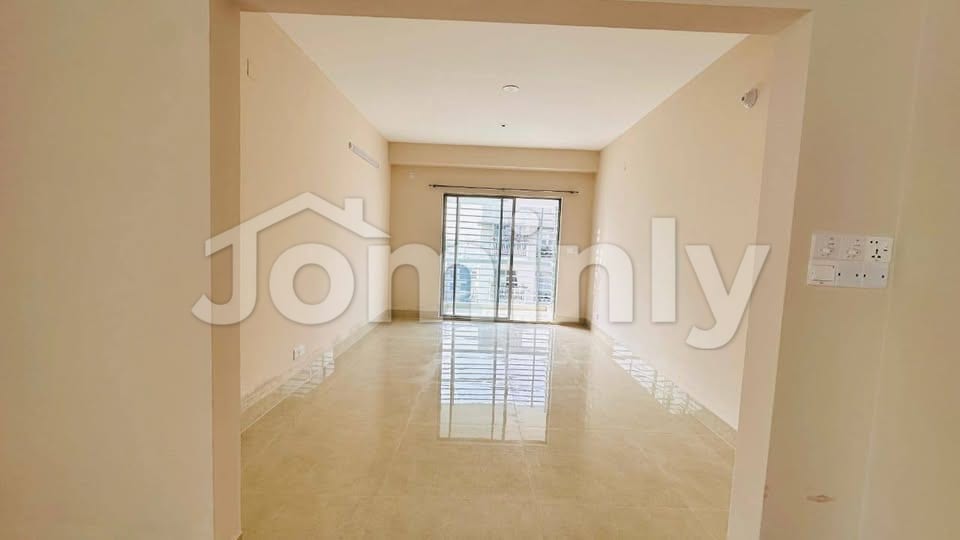 2250 SQFT Magnificent Ready Single-Unit Flat for Sale | Sector 13, Uttara | South-West Corner Facing |