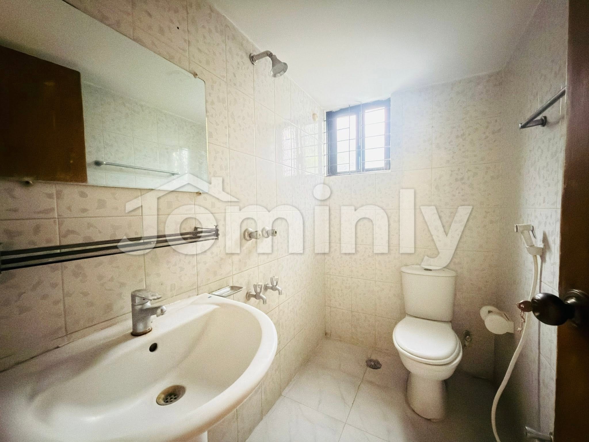 2,510 SQFT (233.19 SQM) Used Apartment for Sale | Gulshan Residential Area | 4th Floor | North-West Facing | Community Hall - 4