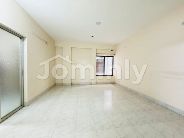 2,510 SQFT (233.19 SQM) Used Apartment for Sale | Gulshan Residential Area | 5th Floor | North-West Facing | Community Hall - 2