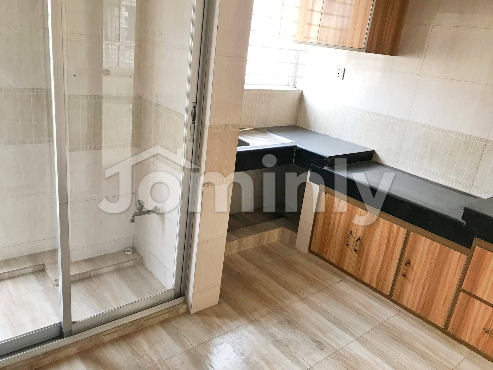 1580 SQ FT South-Facing Single-Unit Ready Apartment for Sale | Bashundhara Block L | 5th Floor (Level-5) with 3 Beds, 4 Baths, Lift, and Generator - 2