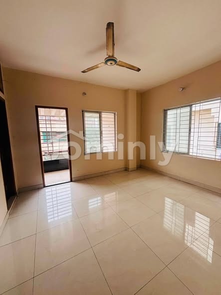 1425 SQ FT North-Facing Ready Apartment for Sale at Kalachandpur Road | Near Gulshan-2, Baridhara Diplomatic Zone & United Hospital | 3rd Floor with 3 Beds, 4 Baths, Titas Gas, and Parking