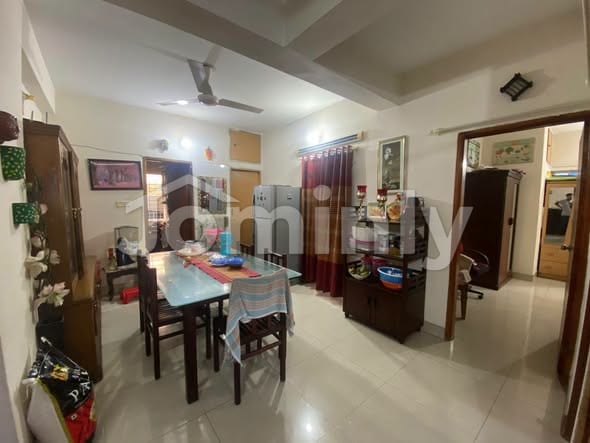 1250 SQ FT North-Facing Budget-Friendly Ready Apartment for Sale in Agargaon 60 Feet Road | 3rd Floor with 3 Beds, 3 Baths, Titas Gas, and Lift - 2