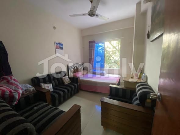 1250 SQ FT North-Facing Budget-Friendly Ready Apartment for Sale in Agargaon 60 Feet Road | 3rd Floor with 3 Beds, 3 Baths, Titas Gas, and Lift - 3