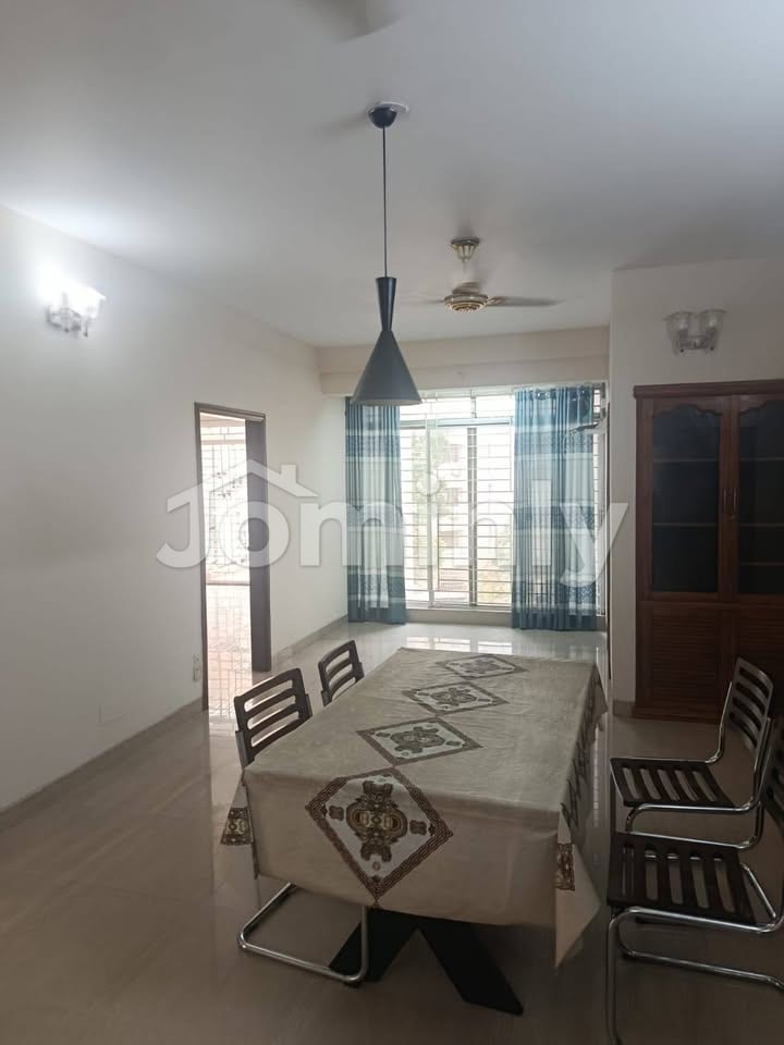 5336 SQ FT South-West Facing Luxury Single-Unit Lake View Apartment for Sale | Gulshan 2 | 4 Beds, 5 Baths, Rooftop Gym, Hall Room, and 2 Car Parkings - 3
