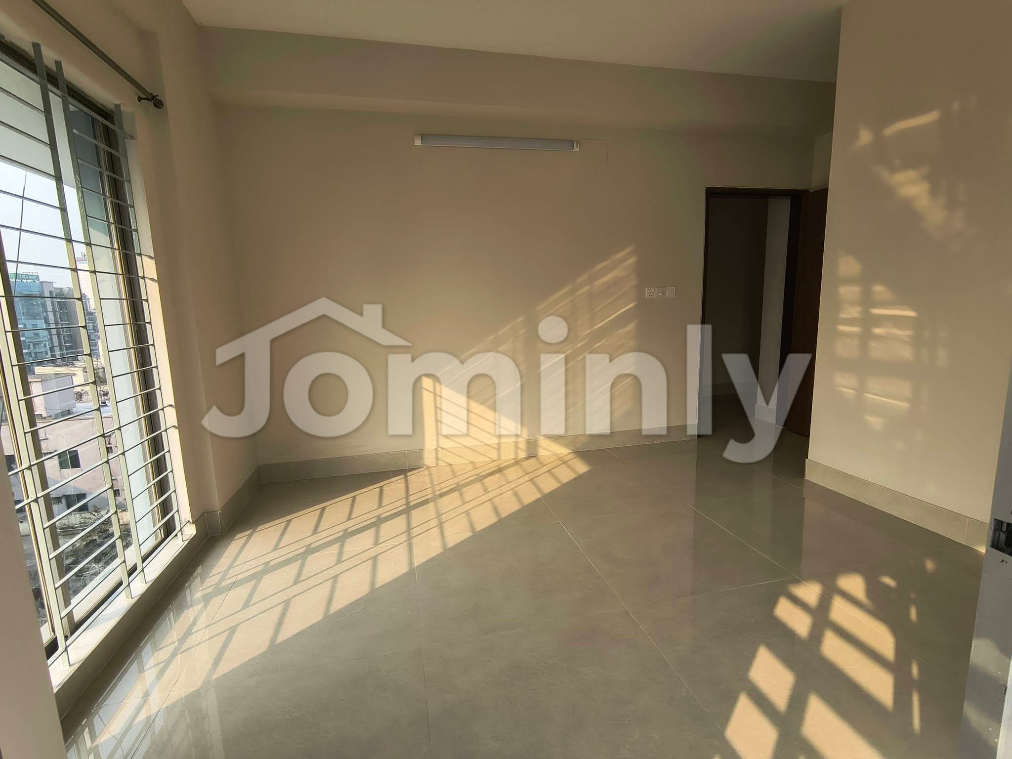 2200 SQ FT Used South-West Corner Single-Unit Residential Apartment for Sale | Uttara | 8th Floor (৯ তলা) with 3 Beds, 4 Baths, Titas Gas, Lift, and Parking - 4