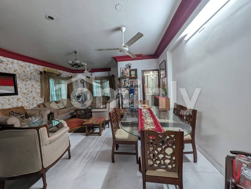 1481 SQ FT Used South-Facing Residential Apartment for Sale | Banani DOHS | Unit-3A on G+5 Storied Building with 3 Beds, 4 Baths, Lift, and Dedicated Parking