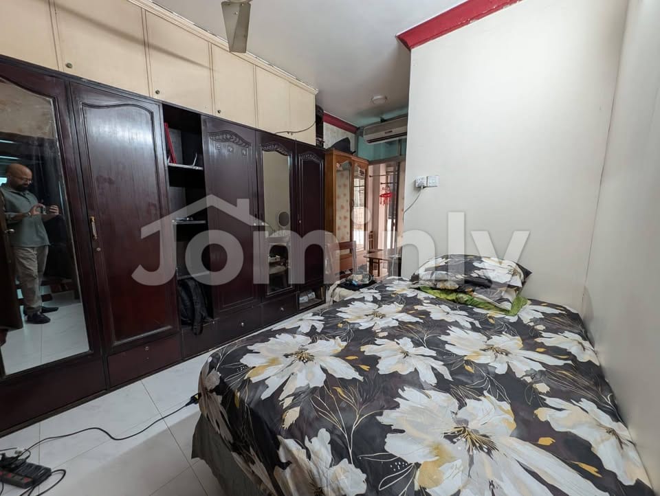 1481 SQ FT Used South-Facing Residential Apartment for Sale | Banani DOHS | Unit-3A on G+5 Storied Building with 3 Beds, 4 Baths, Lift, and Dedicated Parking - 4