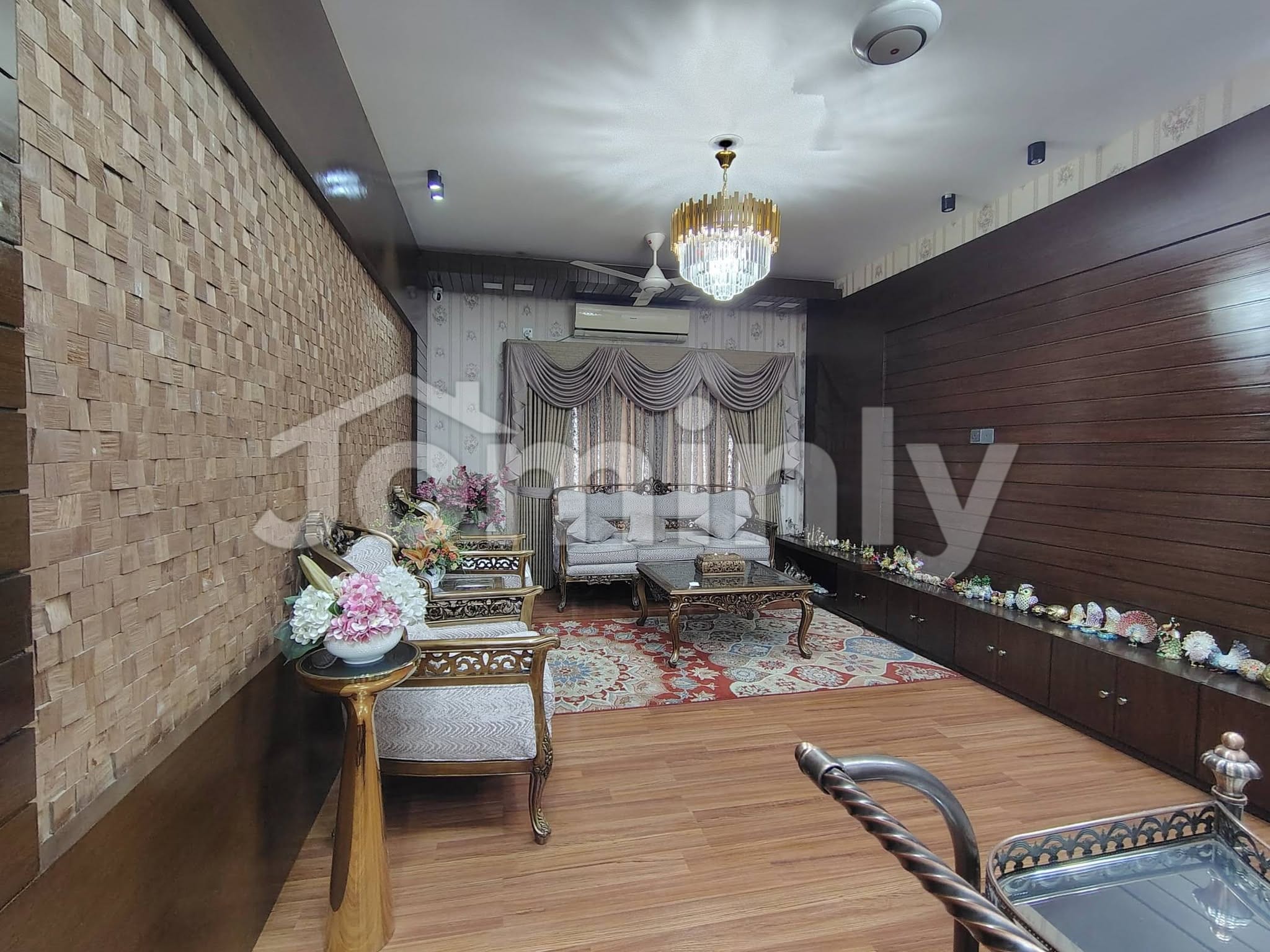 3327 SQ FT Ultra-Luxury Residential Apartment for Sale | Gulshan-1 | 3 Large Beds, 4 Baths, 2 Dedicated Car Parkings, Basketball Court, Gym, and Lake View Rooftop - 4