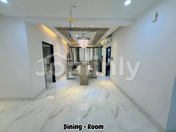 2508 SQ FT Used Double-Unit Residential Apartment for Sale | Baridhara Diplomatic Zone | 5th Floor (৬ তলা) with 3 Beds, 3 Baths, Titas Gas, Lift, Generator, and Parking - 5