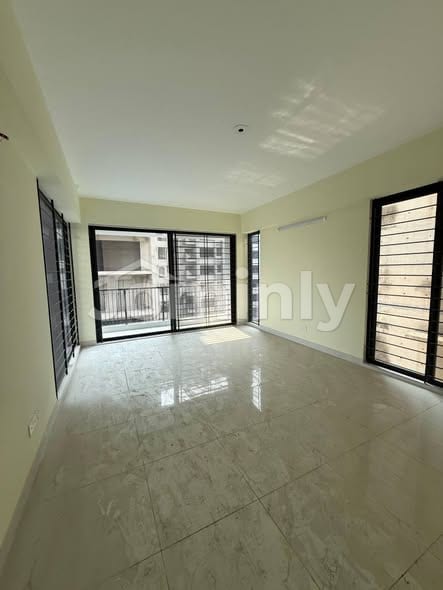 2,500 SQFT (232.26 SQM) Brand New Apartment for Sale | Bashundhara Residential Area Block K | 5th Floor | South Facing | Single Unit Floor