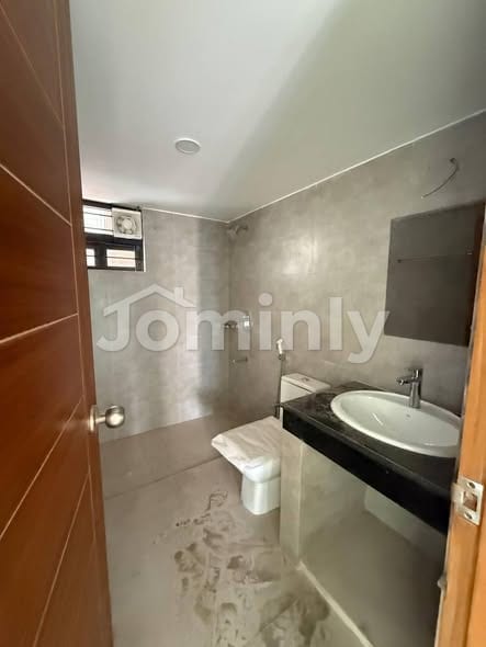 2,500 SQFT (232.26 SQM) Brand New Apartment for Sale | Bashundhara Residential Area Block K | 5th Floor | South Facing | Single Unit Floor - 2