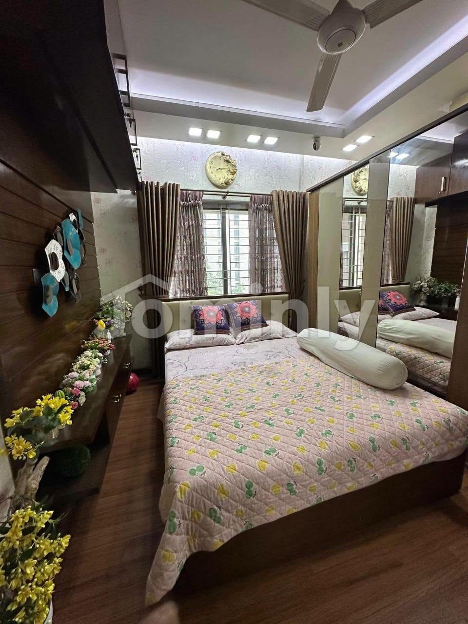 3327 SQ FT Used North-Facing Luxury Residential Apartment for Sale | Road-140, Gulshan-1 | 5th Floor (৬ তলা) with 3 Beds, 3 Baths, 2 Car Parkings, Lift, and Generator by Assurance Development Ltd - 5