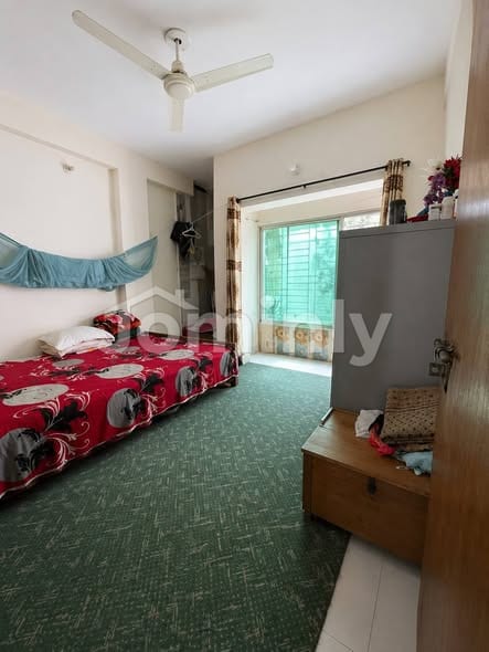 650 SQ FT Used South-Facing Bright & Airy Residential Apartment for Sale | Mirpur-12, Near Eidgah Maidan | 1st Floor (২য় তলা) with 2 Beds, 2 Baths, Titas Gas, and Bank Loan Facility - 4