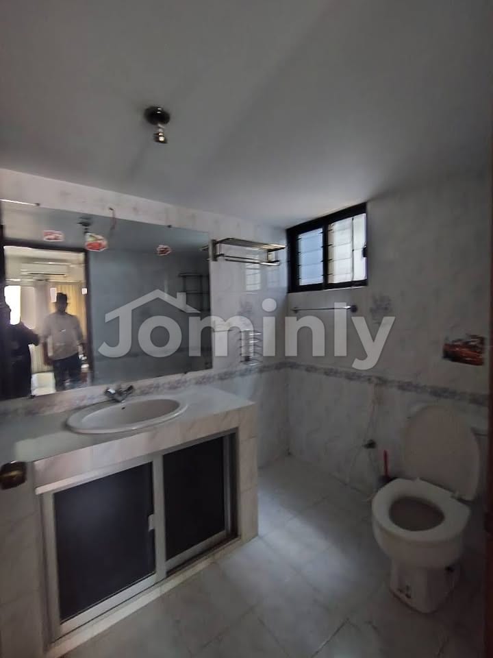 2700 Sqft Fully Furnished 3 BHK Apartment for Rent in Gulshan 2 | 6th Floor | 1 Balcony & 1 Parking - 5