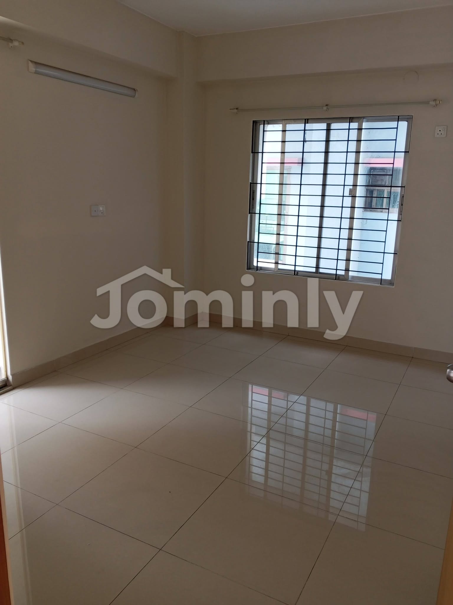 1887 Sqft Ready East-Facing Single Unit Flat for Sale | Block A, Bashundhara R/A | 5th Floor, 3 Bed, 3 Bath, Parking Included - 5