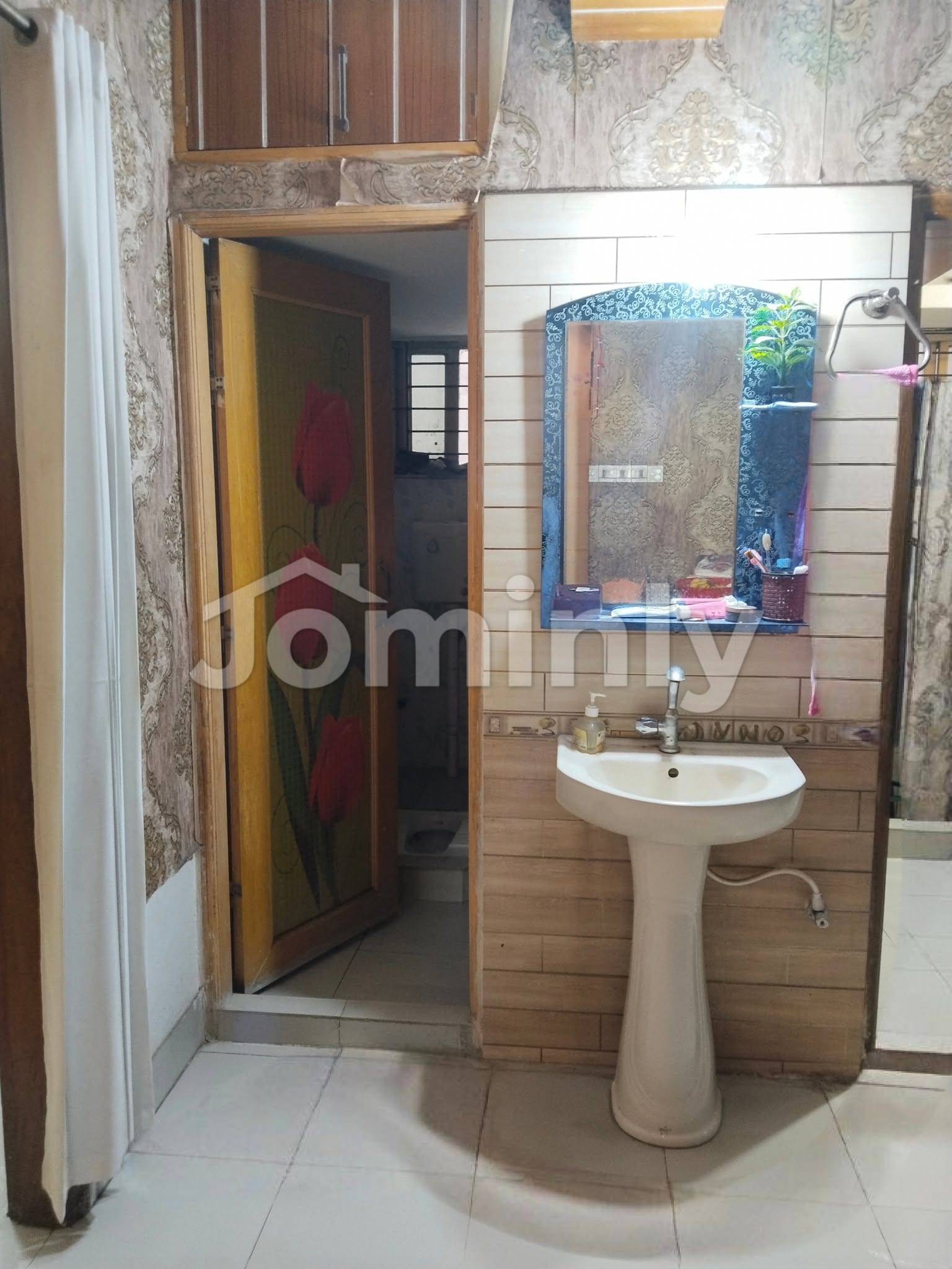 1100 Sqft Interior Designed 2 BHK Flat for Sale in Banasree Block E | 5th Floor | Titas Gas | Near Ideal School - 4