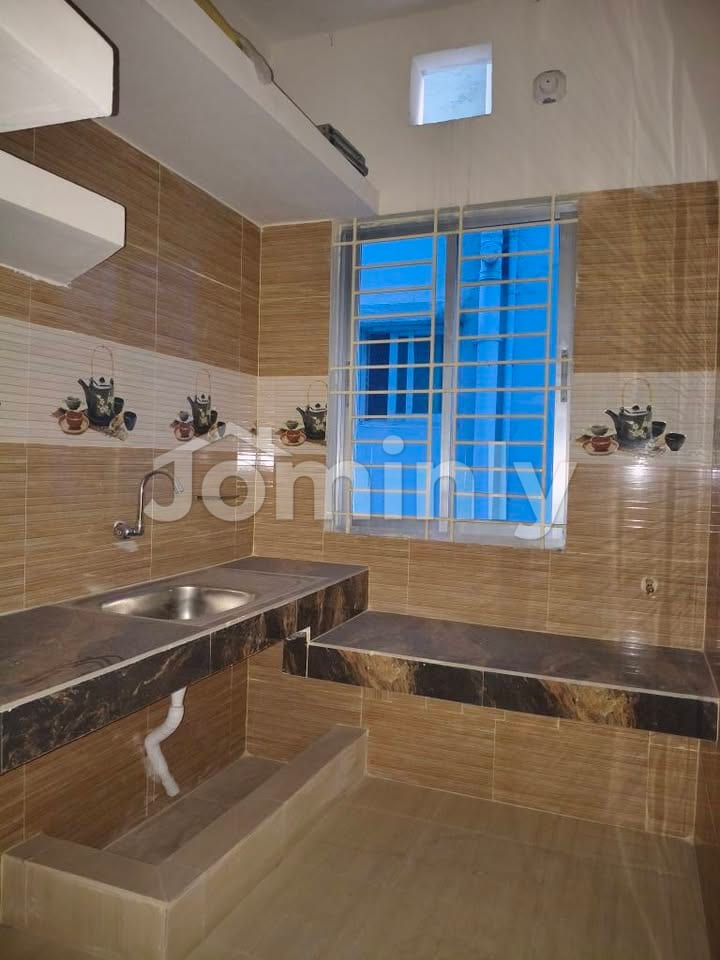 1250 Sqft 3 BHK Flat for Sale in Mirpur 60 Feet Barek Mollar Mor | 6th Floor | 16 FT Road | 3 Balconies & Lift - 2