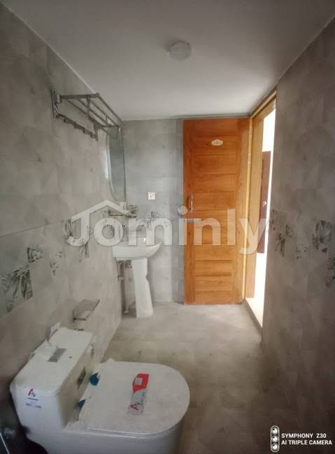 1630 Sqft 2nd Floor South-Facing Ready Apartment for Sale | Bashundhara R/A, Block L | 3 Beds, 3 Baths - 5