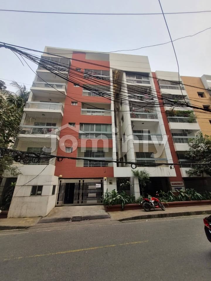 2692.60 Sqft 3rd Floor West-Facing Used Apartment for Sale | Banani Block-A | 3 Beds, 4 Baths