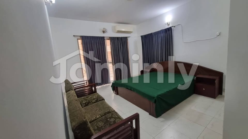 2692.60 Sqft 3rd Floor West-Facing Used Apartment for Sale | Banani Block-A | 3 Beds, 4 Baths - 2