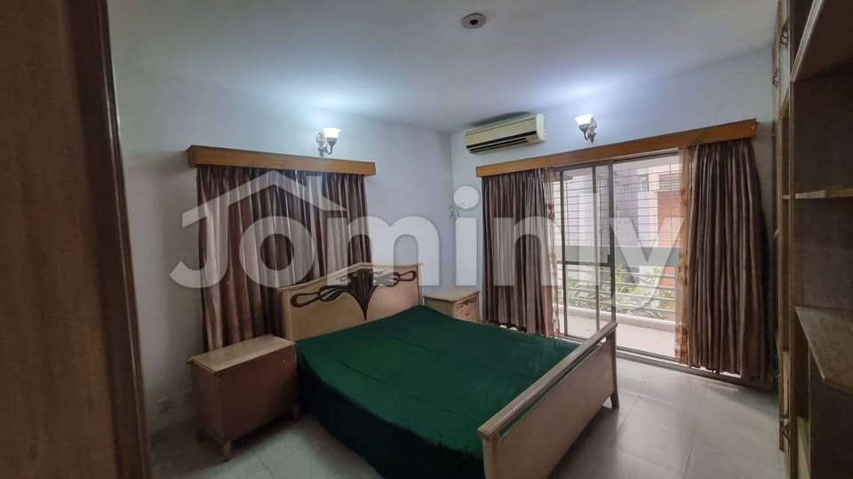 2692.60 Sqft 3rd Floor West-Facing Used Apartment for Sale | Banani Block-A | 3 Beds, 4 Baths - 4