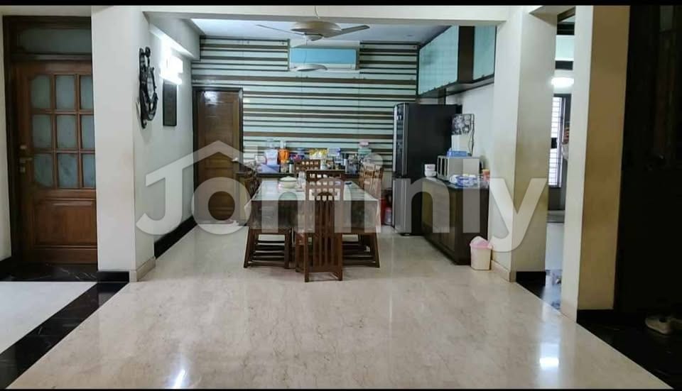5539 Sqft North-West Corner Duplex 6 BHK Apartment for Sale in Baridhara Diplomatic Zone Block K | 1st & 2nd Floor | Titas Gas | 2 Parking
