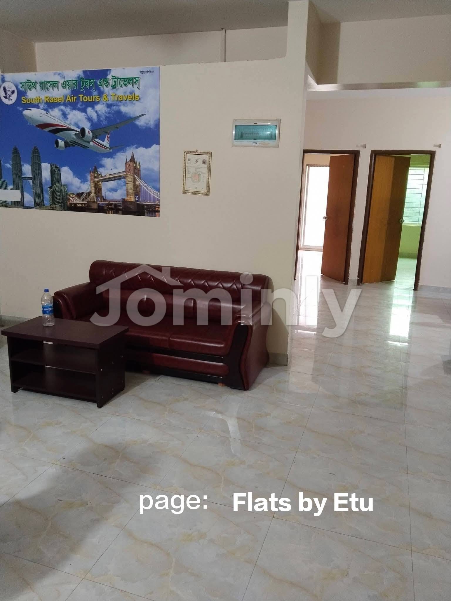 1365 Sqft Luxurious 3 BHK Used Flat for Sale in Aftabnagar Block B | 2nd & 3rd Floor | Main Avenue Road Adjacent | 2 Balconies & Lift - 3