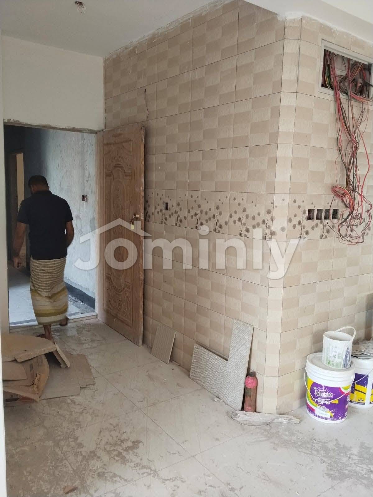 1200 Sqft Luxurious Ready 3 BHK Flat for Sale in Middle Badda | 1st Floor (Front Side) | Lift & 120 Sqft Parking Included - 4