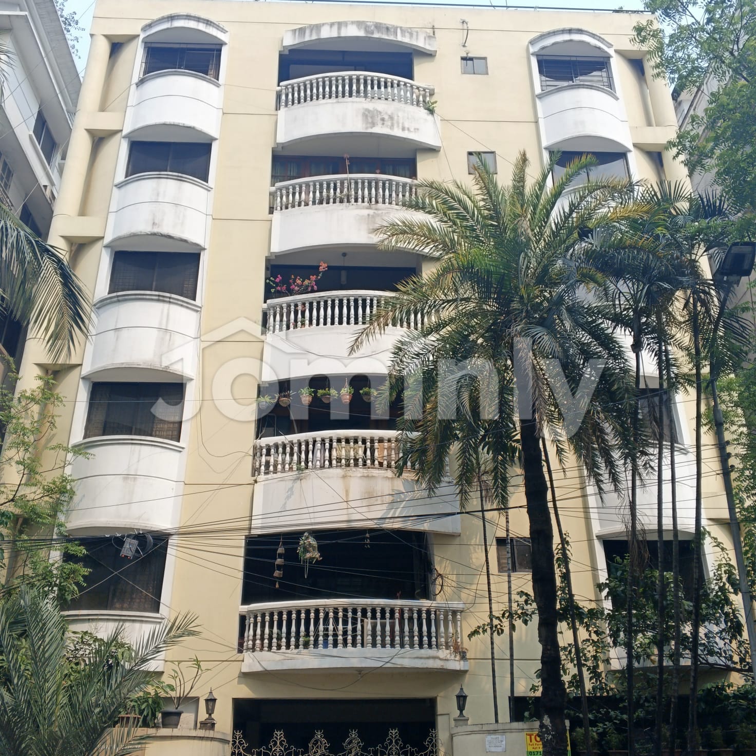 2200 SQFT 3-Bedroom West-Facing Residential Apartment for Sale on 3rd Floor | North Gulshan, Gulshan-2, Dhaka | Road 63