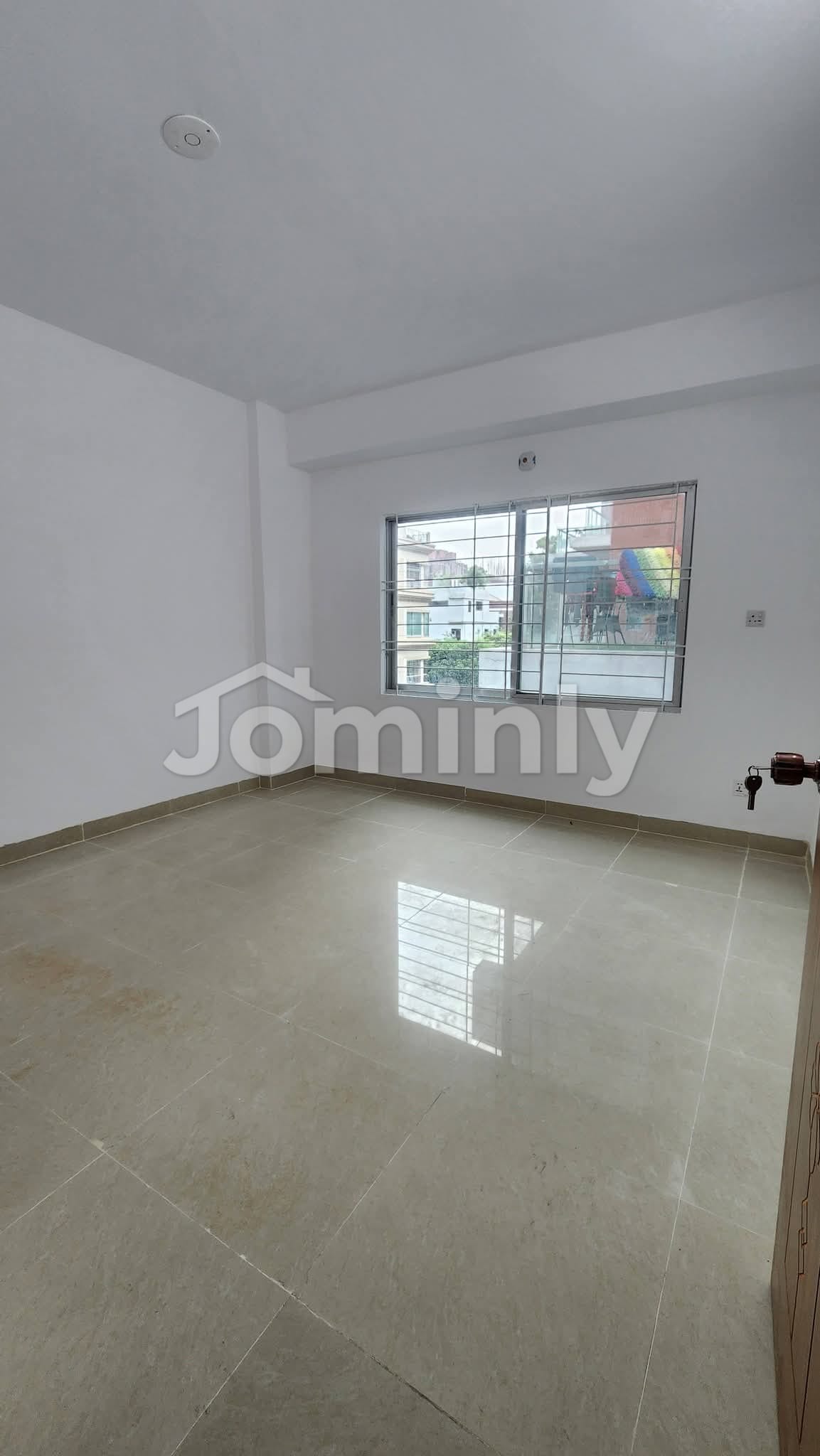Ready Flat Sale in Banani. Flat Size - 1680 sft Saleable Floor- 5th Building Height - G+5 Facing- South, Front side. Bed- 03 Bath- 03 Separate Drawing Room. Separate Dining Space. - 2