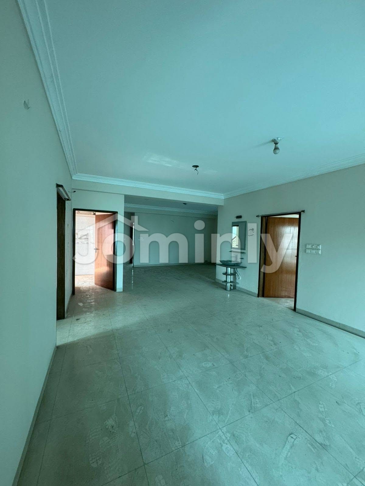 2150 SQFT Ready Single-Unit Used Flat for Sale | 4 Bed, 5 Bath, 3 Balcony & Servant Suite | Uttara Sector 10, Dhaka | 1 Dedicated Parking Included - 3