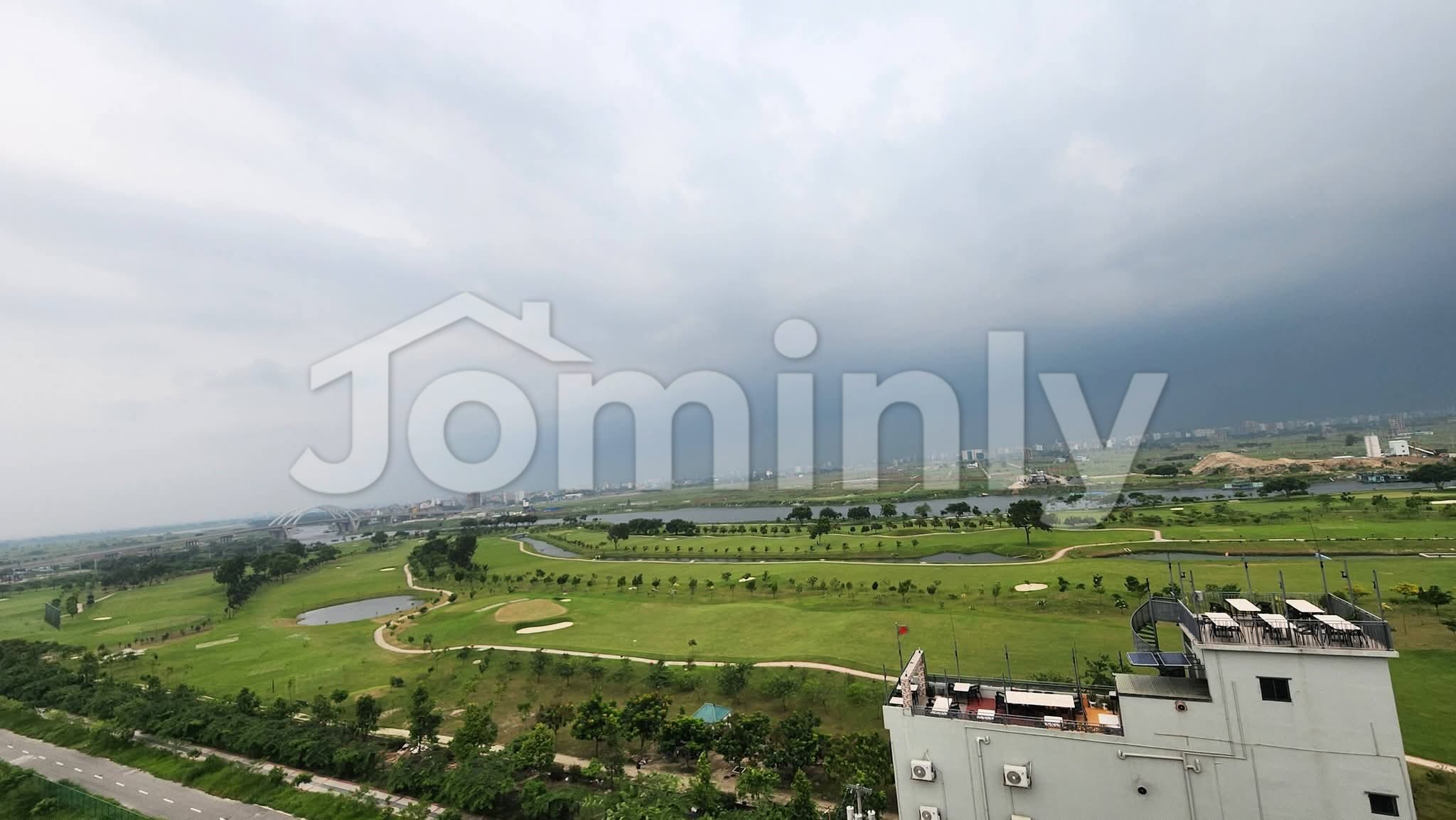 2850 SQFT 4-Bedroom South-Facing Luxury Ready Apartment for Sale on 4th & 5th Floor | Sector 17, Jolshiri Abashon | Beside Golf Club & Jolshiri Club - 4