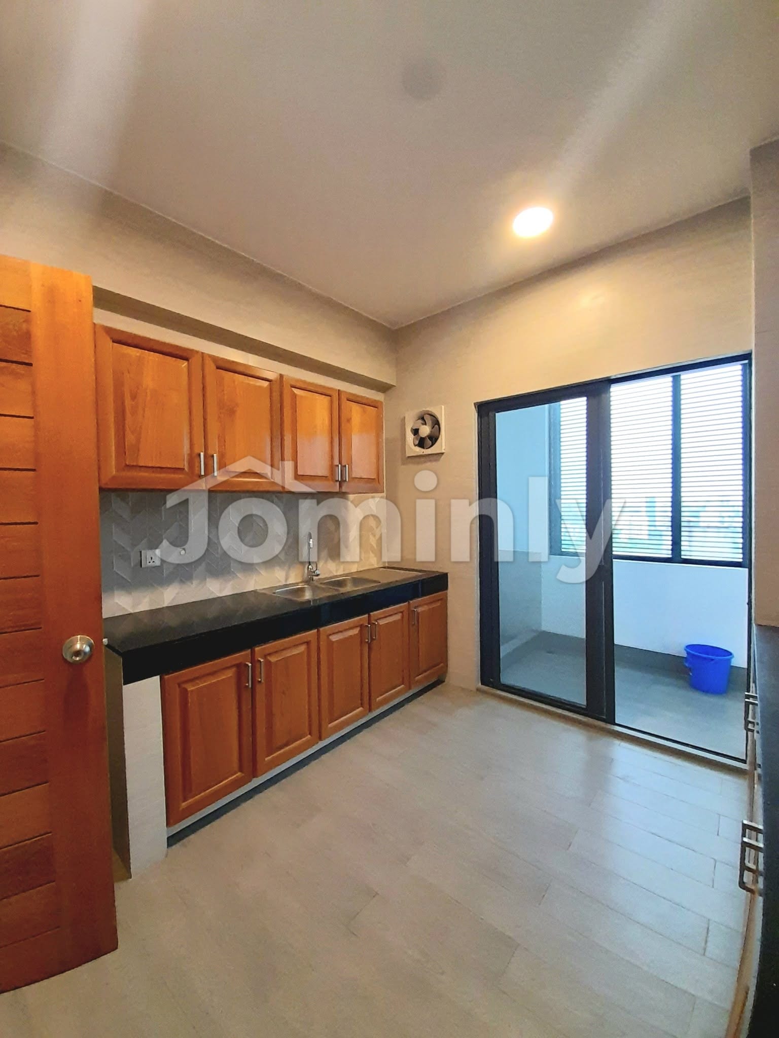 4340 Sqft Luxury 4 BHK Penthouse for Sale in Gulshan North | 13th Floor | Swimming Pool & Gym | 2 Car Parkings - 3