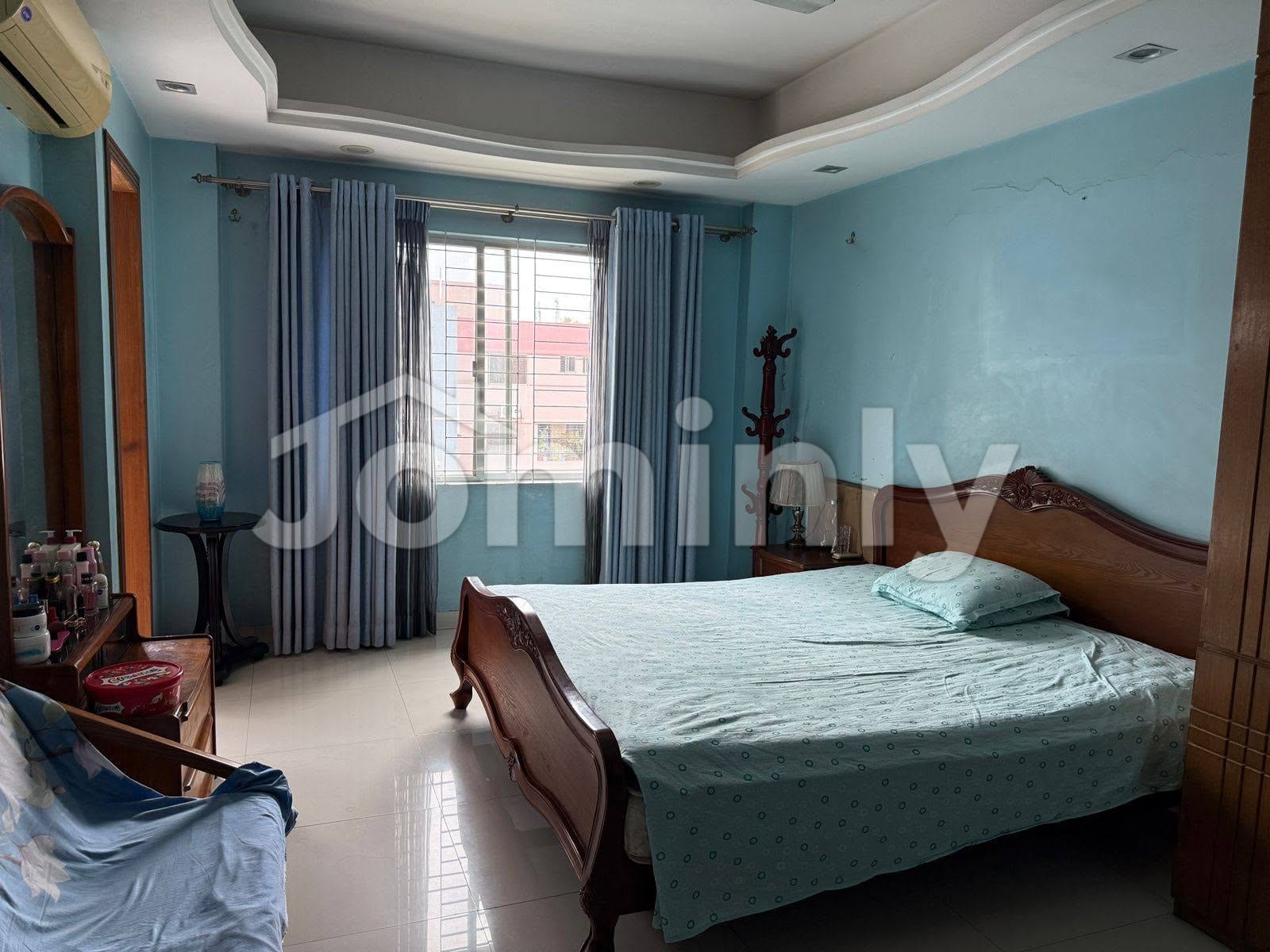 2868 SQFT Fully Decorated South-Facing Single-Unit Resale Flat with Titas Gas for Sale | 5th Floor (Top Floor), Sector 13, Uttara (Behind Jam Jam Tower) | 2 Dedicated Car Parking Spaces Included - 3