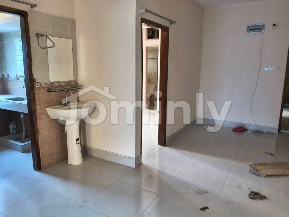 1100 SQFT Brand New Corner Flat for Sale | 3rd & 9th Floor (Top Floor), Main Road, Mirpur 60 Feet (Baretek Molla Mor) | 3 Bed, 3 Bath, 2 Balcony | Lift, Generator & Substation Included - 3