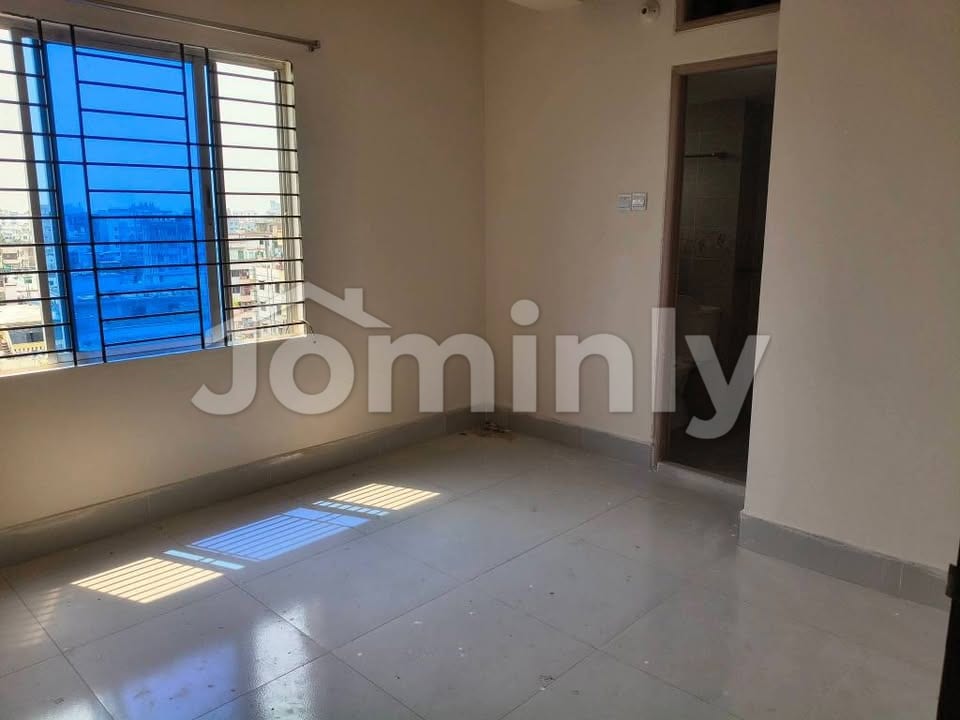 1100 SQFT Brand New Corner Flat for Sale | 3rd & 9th Floor (Top Floor), Main Road, Mirpur 60 Feet (Baretek Molla Mor) | 3 Bed, 3 Bath, 2 Balcony | Lift, Generator & Substation Included - 5