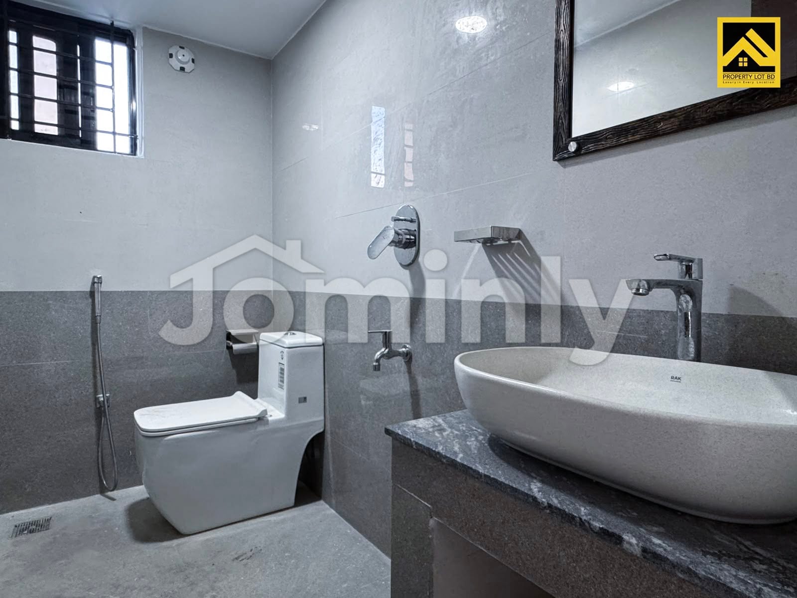 1600 Sqft 3 BHK Apartment for Rent in Bashundhara R/A | 9th Floor | Lift, Generator & Parking | Hindu Family Preferred - 3