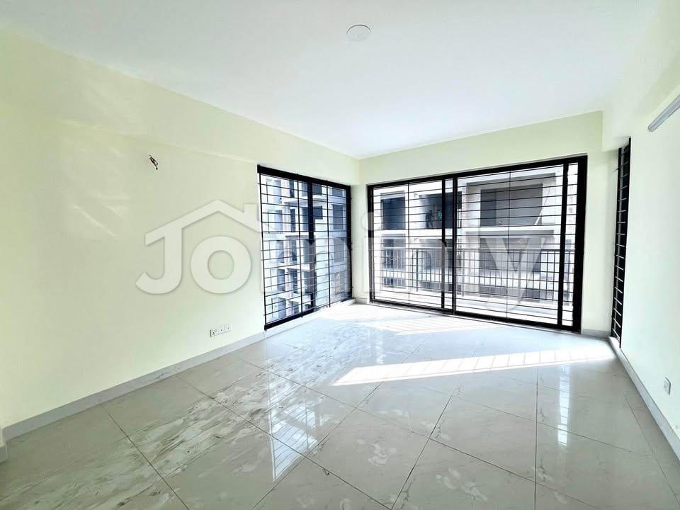2500 SQFT South-Facing Single-Unit Brand New Luxury Flat for Sale | 6th Floor, K Block, Bashundhara R/A | Near Reverie School & 300 Feet Road | 3 Bed, 4 Bath, 3 Verandas