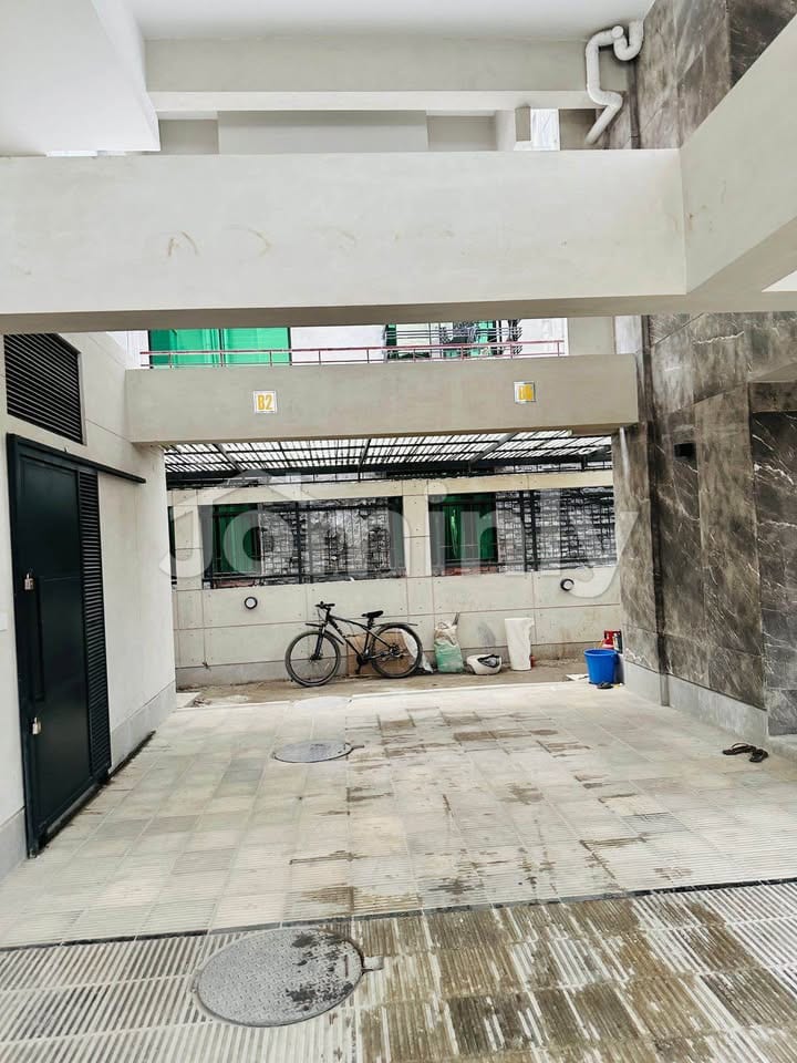 1,889 SQFT (175.49 SQM) Brand New Apartment for Sale | Bashundhara Residential Area Block G | North Facing | 30 FT Road - 4