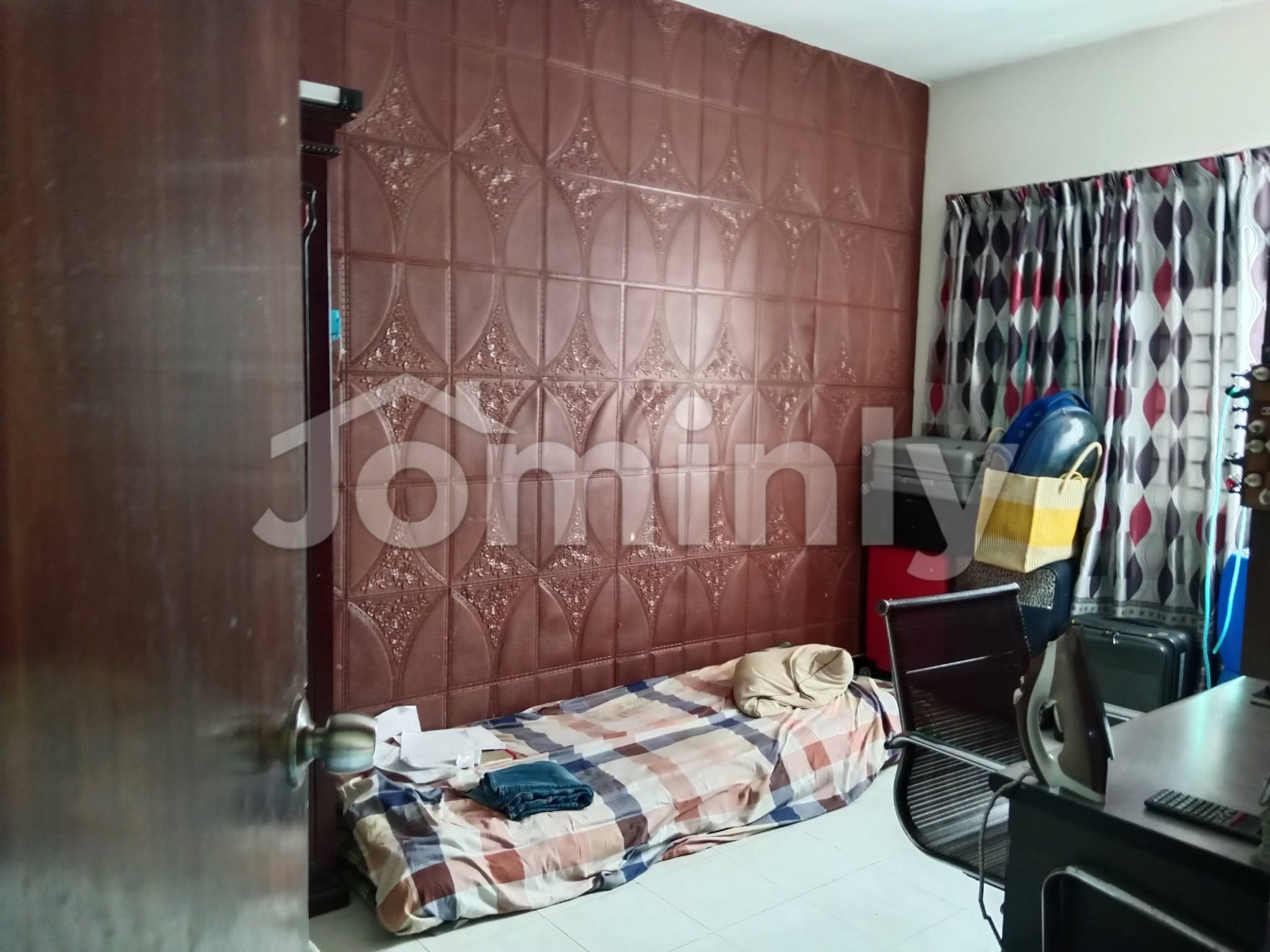 1600 SQFT Used Apartment for Sale Near Main Road | Shamim Sarani, West Shewrapara | 6th Floor | 3 Beds, 3 Baths, 2 Balconies, Titas Gas & 1 Parking - 5